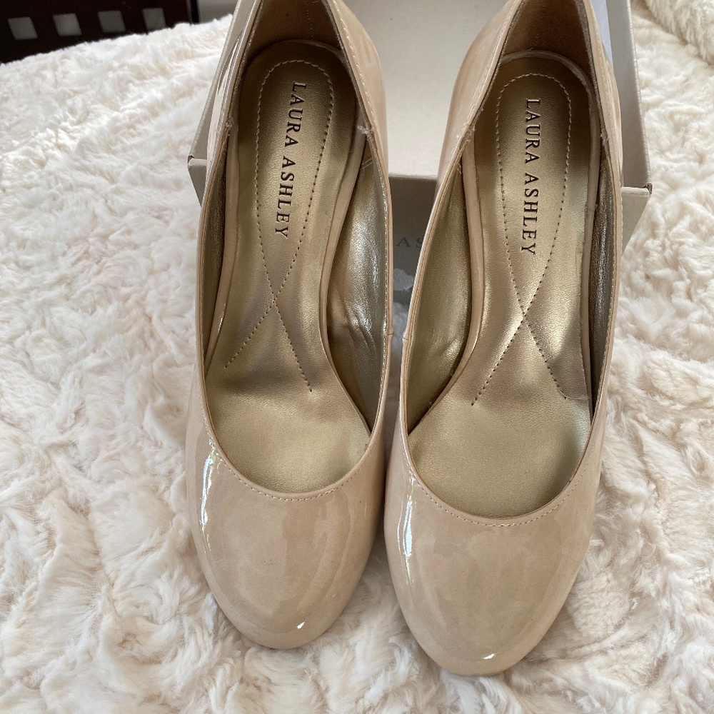 Laura Ashley Nude Patent Round-Toe Heels